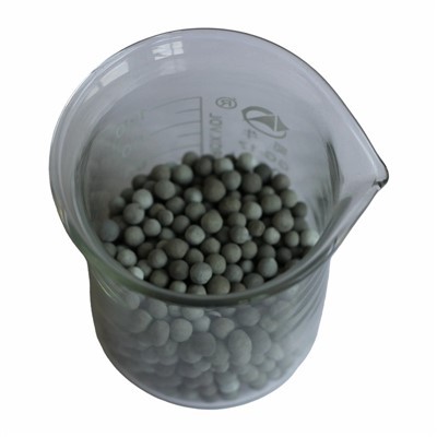 Deoxygenerings- eller dehydrogeneringskatalysator